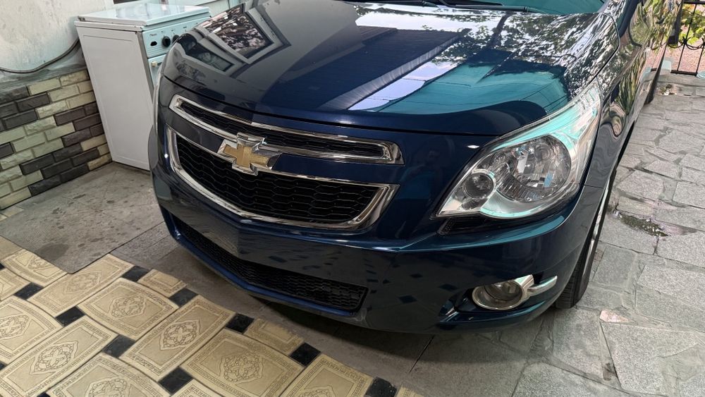 Kinda blue cobalt