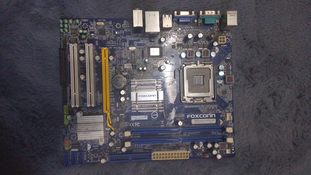 Материнская плата