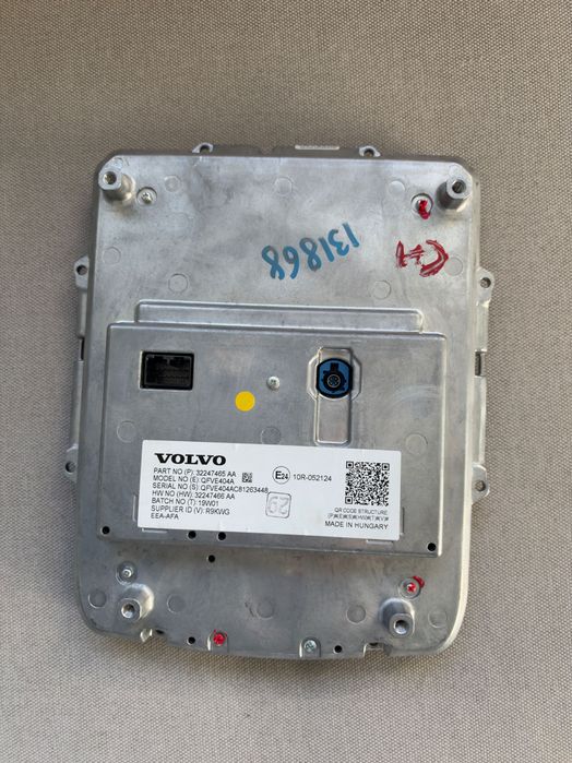 Display Volvo XC40 XC60 XC90 S60 V60 S90 V90 | OEM 32247465AA