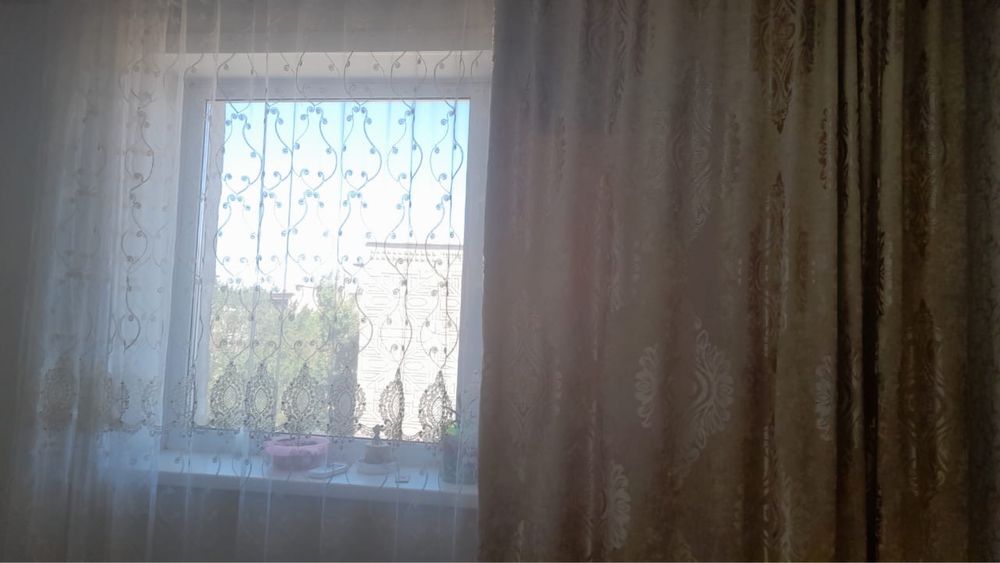 Продам Шторы Королевский Велюр.