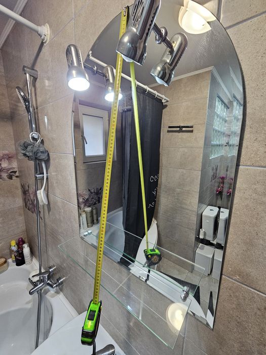 Oglinda pt baie cu instalatie electrica