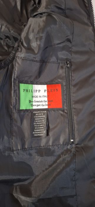 Vestă Philipp Plein