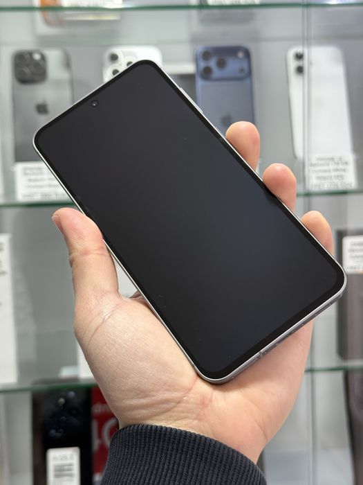 Samsung A56 128 GB 4 Cicluri de Incarcare 8 GB Ram