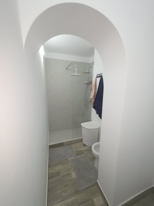 Apartament 4 camere de închiriat – Str. Bogdan Dragoș, Roman