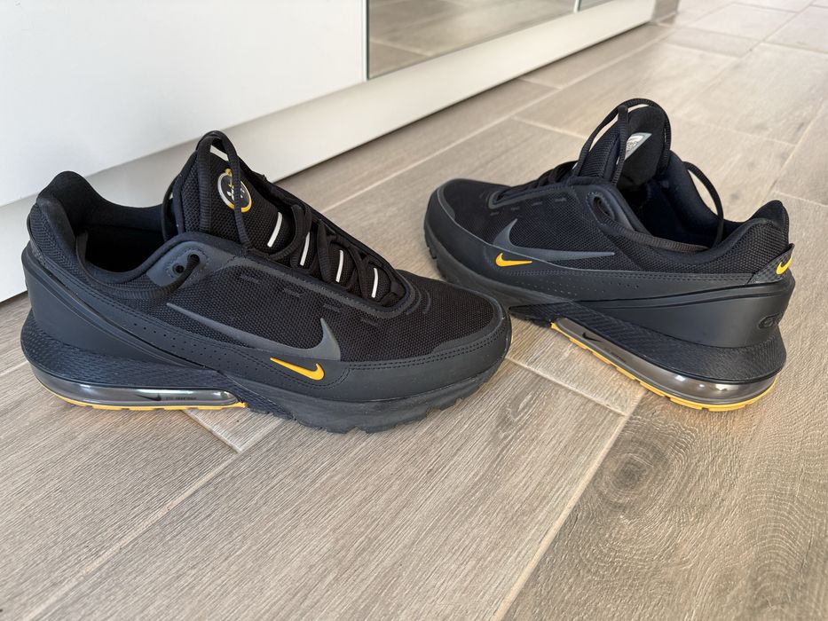 Nike Air Max AP, marimea 44, stare foarte buna
