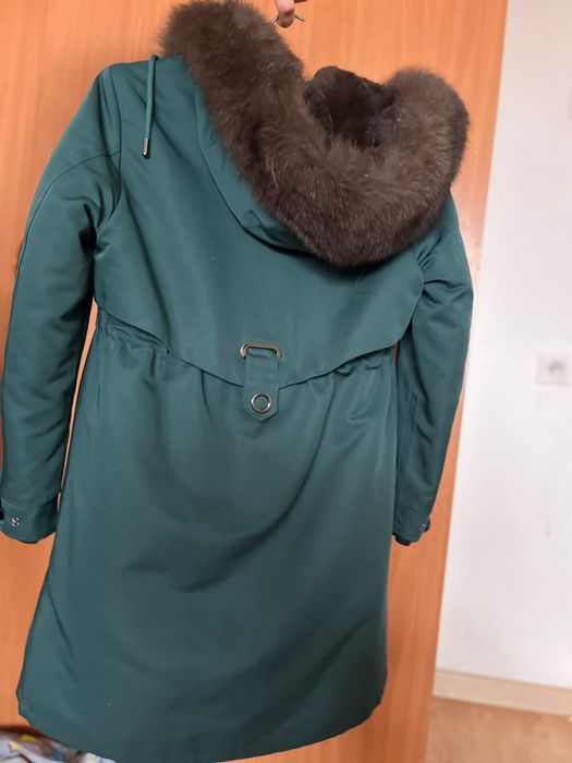 Продам куртку зимнию