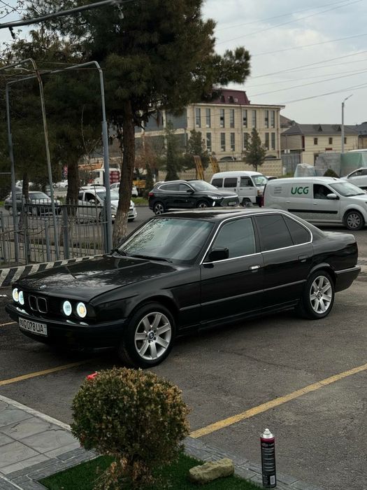 BMW E34 M50mator 6400 aqsh dolr tez sotiladi