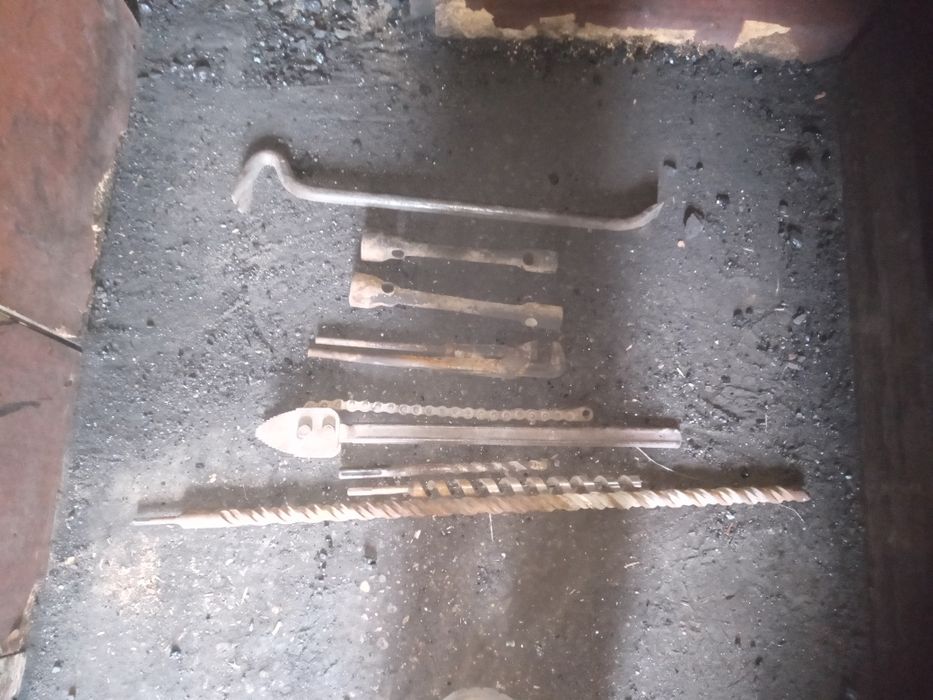 Ключи. сварочный .насос фикальный.