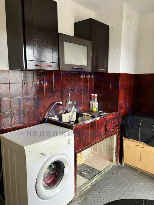 Продава се Двустаен апартамент в Варна, Автогара - 41 кв.м за 2166 €/кв.м - Снимка #4