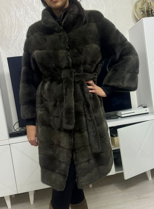 Шуба элитного бренда Sarigianni