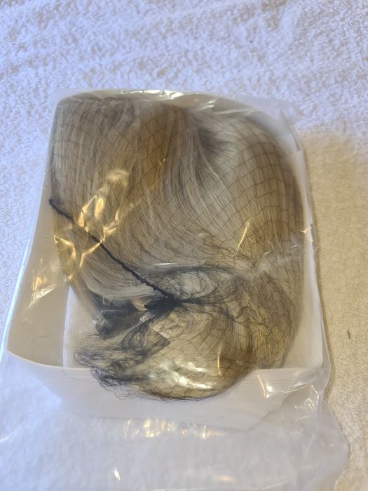 Перука Блонд закупена от Китай