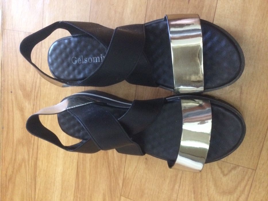 Ботиночки демисезонные