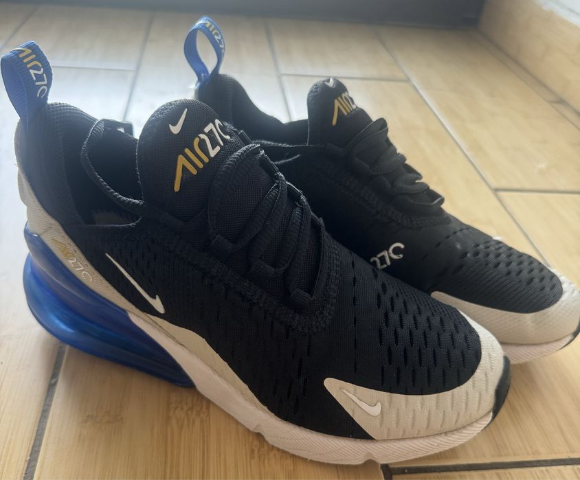 adidasi nike air max