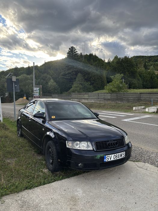 Audi A4 2001, albastru inchis