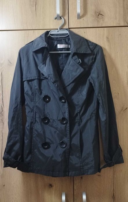 Черно дамско яке/тренч