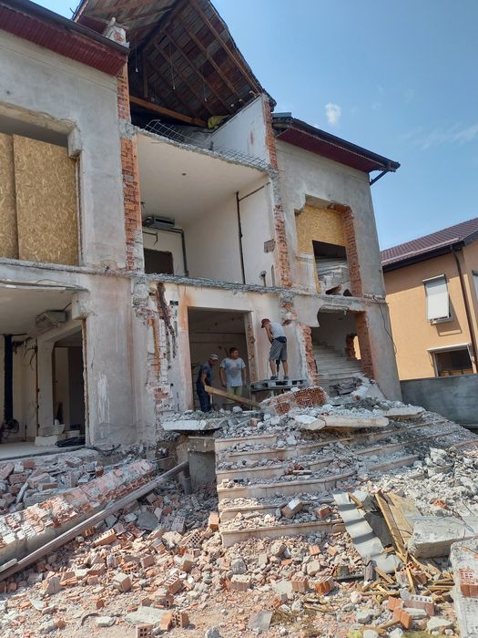 Taiat Taiere Santuri Instal ele Pereti Beton Decopertări Bucuresti IF