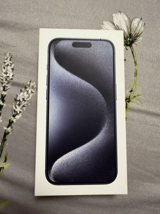 Продам Iphone 15 pro 256Gb