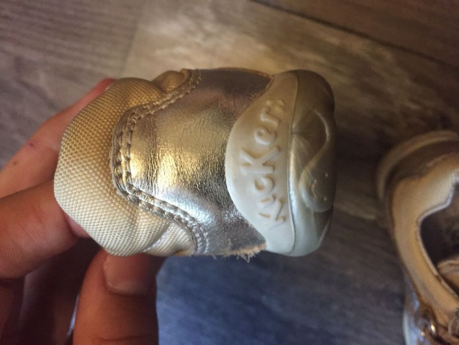 Детски обувки Kickers