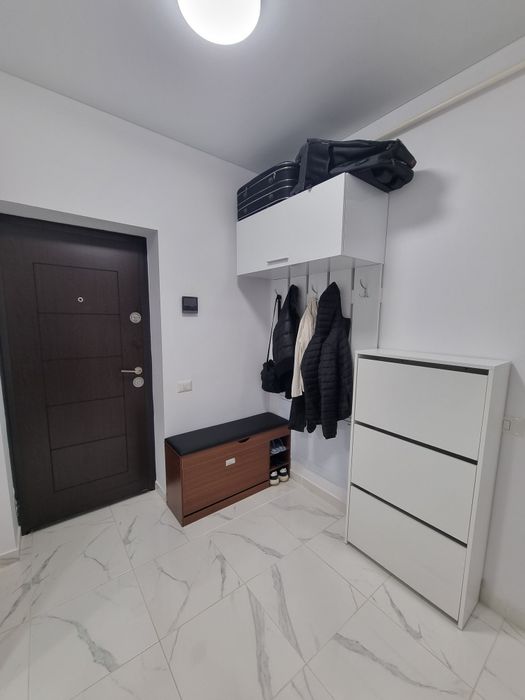 Garsoniera statia metrou Berceni