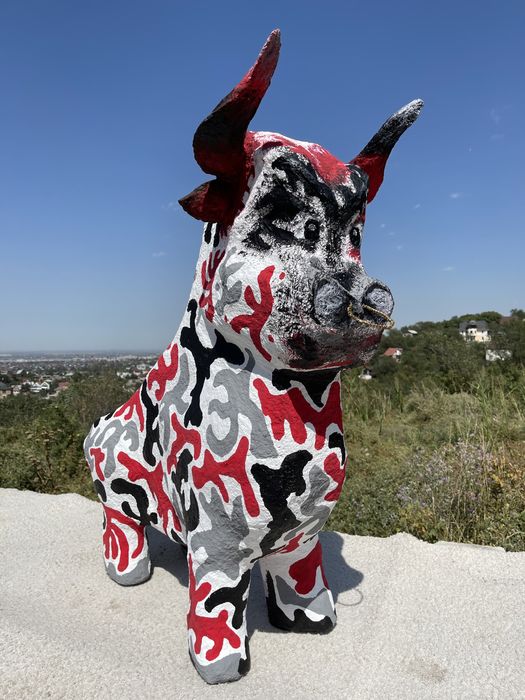 Декоративный бык