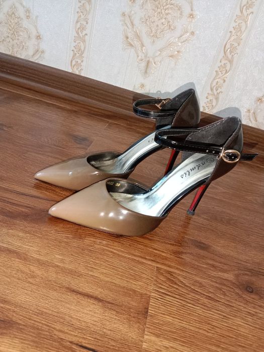 Туфли женские сотилади