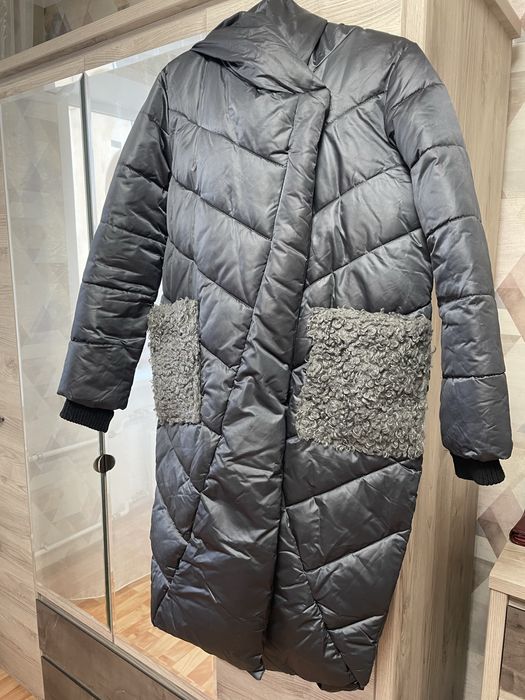 Куртка зимняя, капюшон глубокий