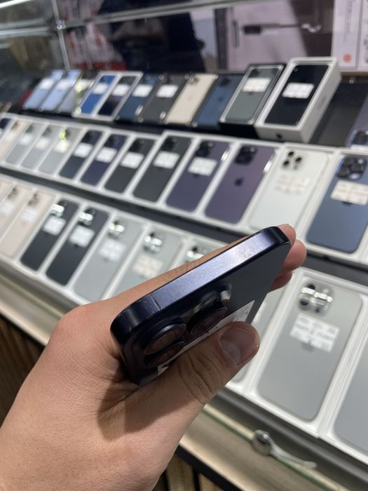 iPhone 15 pro 256 82%