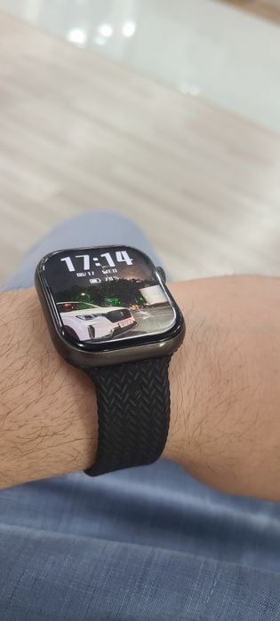 Smart watch sotiladi