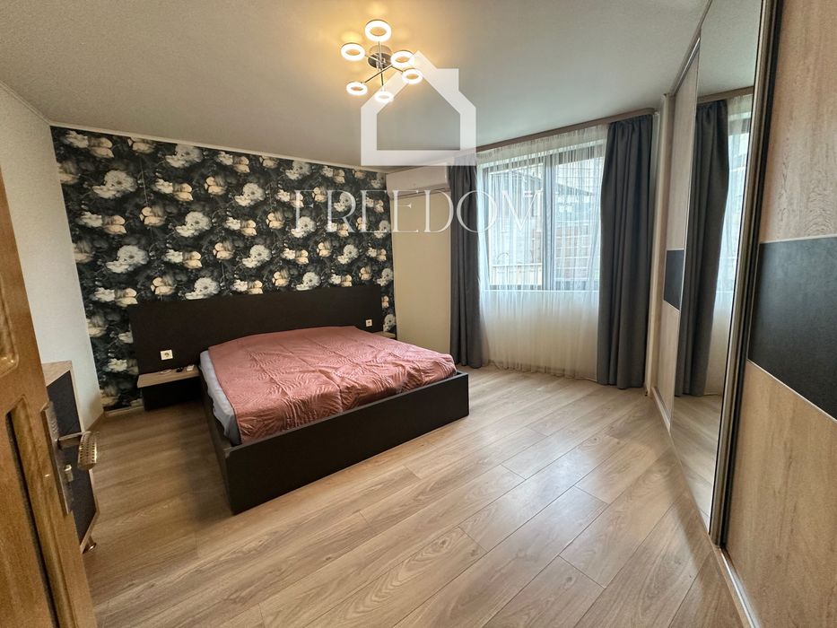 Продава се Тристаен апартамент в Варна, м-т Траката - 104 кв.м за 2212 €/кв.м - Снимка #2