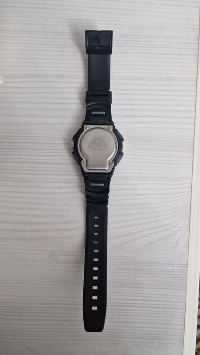 Продам часы Casio оригинальные