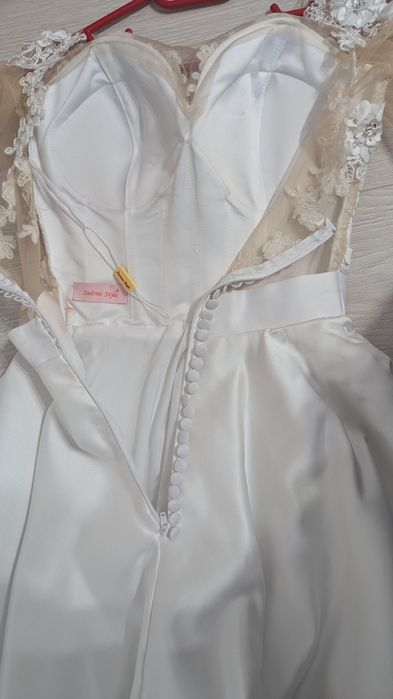Rochie mireasa Sadrini
