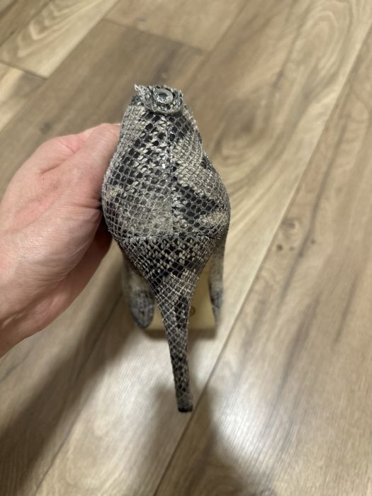 Michael Kors елегантни обувки на ток 38 номер