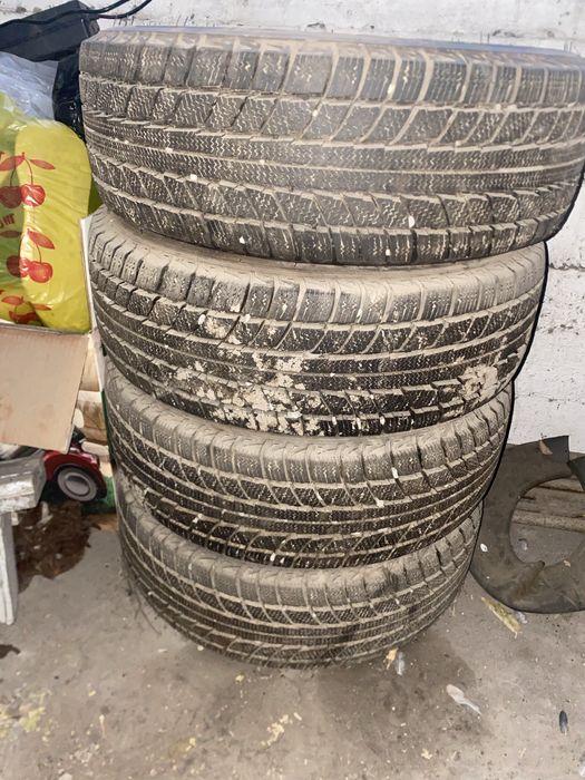 Продам шины с диском для машины 185/65 R14