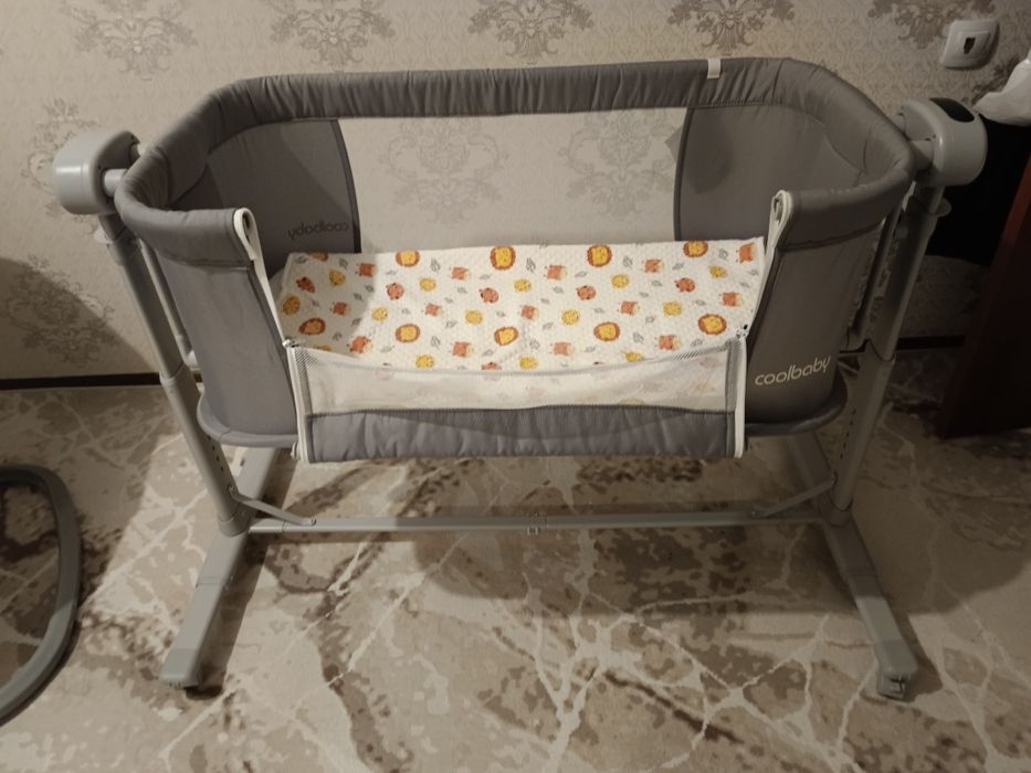 Продам детскую кровать-манеж