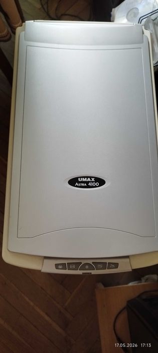 Скенер Umax Astra 4100