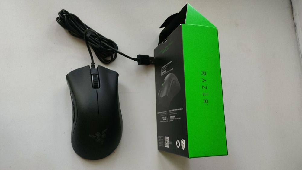 Мышка Razer Deathadder Essential