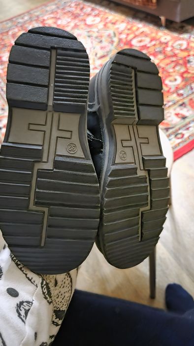 Продам зимние сапоги