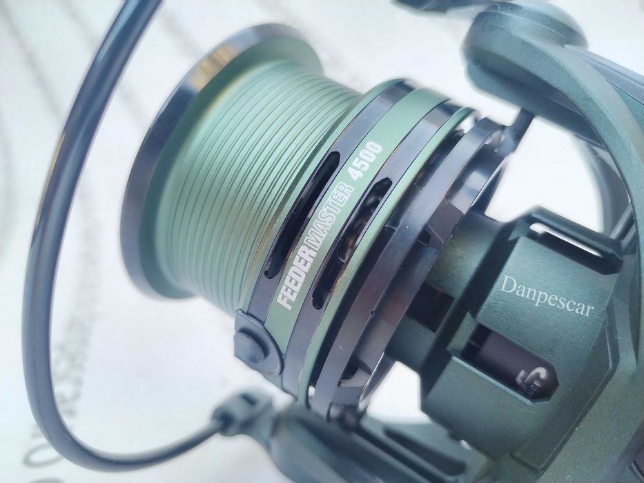 Mulineta Feeder si crap EastShark MASTER 4500 Tambur Long Cast