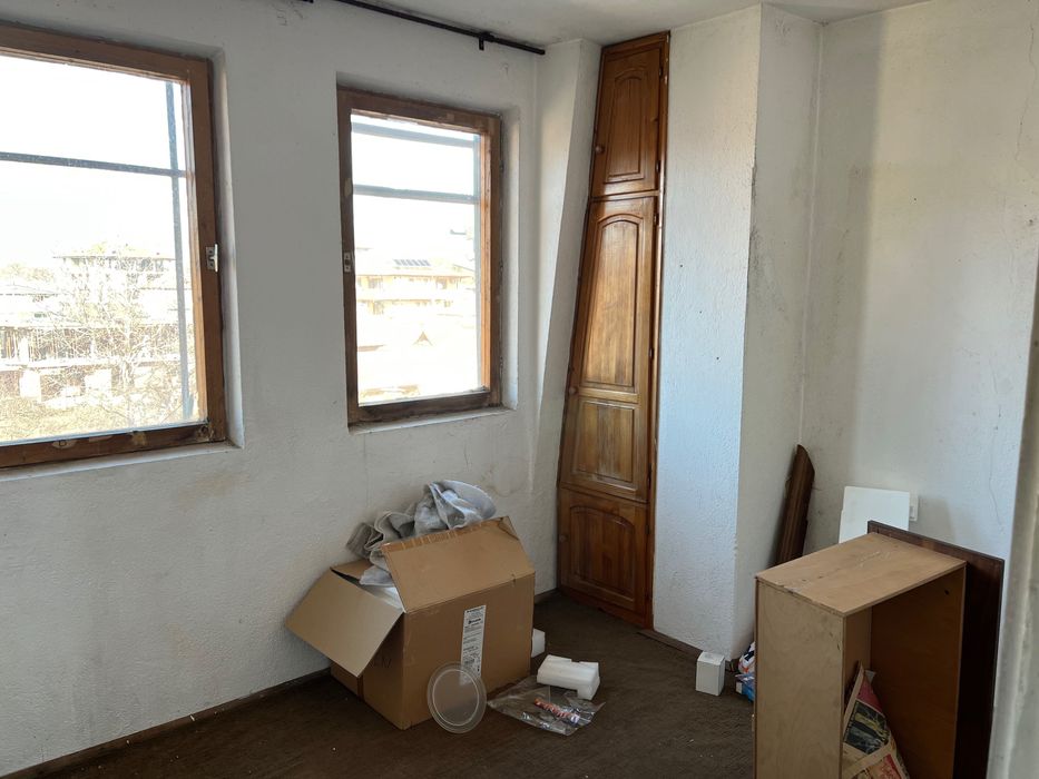 Продава се Тристаен апартамент в Казанлък - 93 кв.м за 932 €/кв.м - Снимка #3