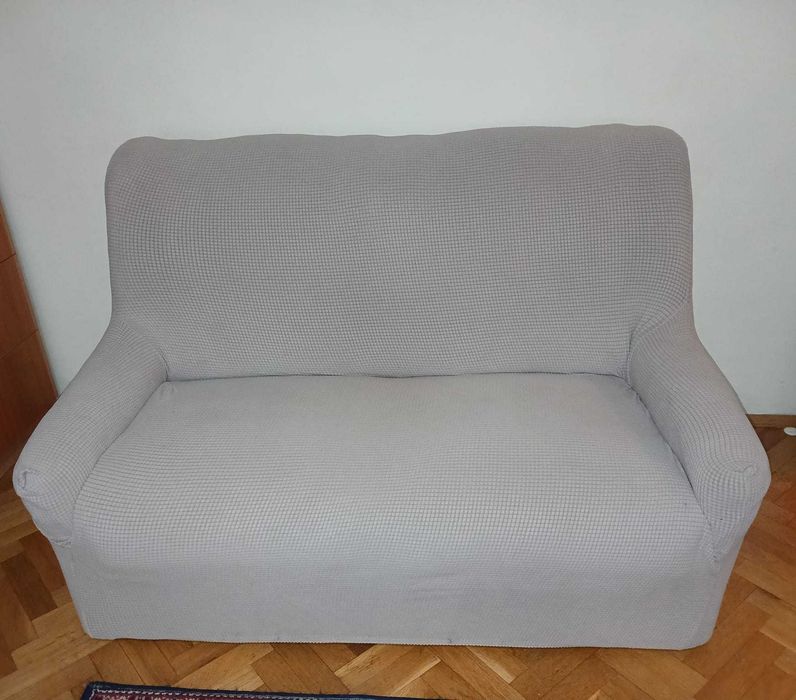 Canapea 2 locuri fixă, stare bună