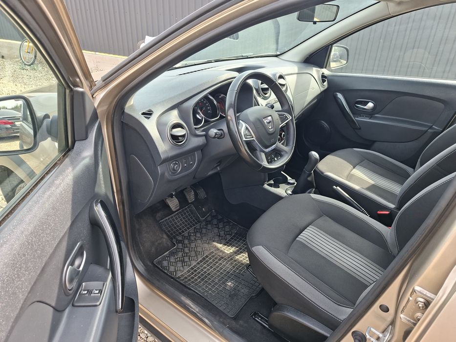 Dacia Sandero Stepway 2018 0.9tce Urban Edition