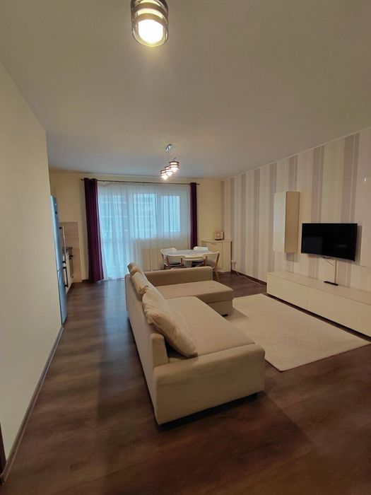 Inchiriez ap. 2 camere si living