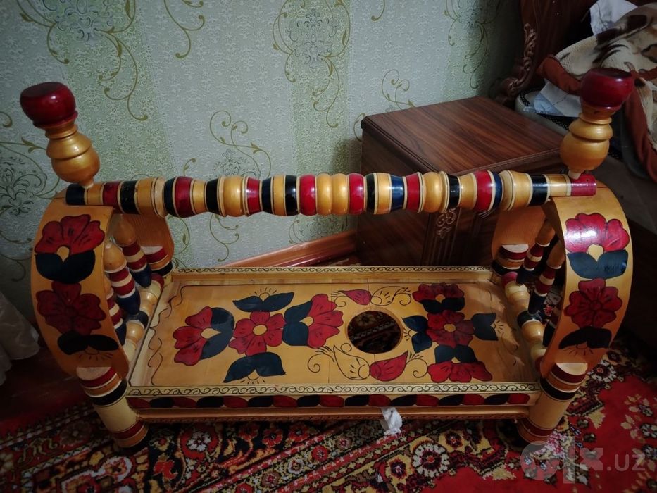 Beshik gavrapoʻshi bilan birga sotiladi