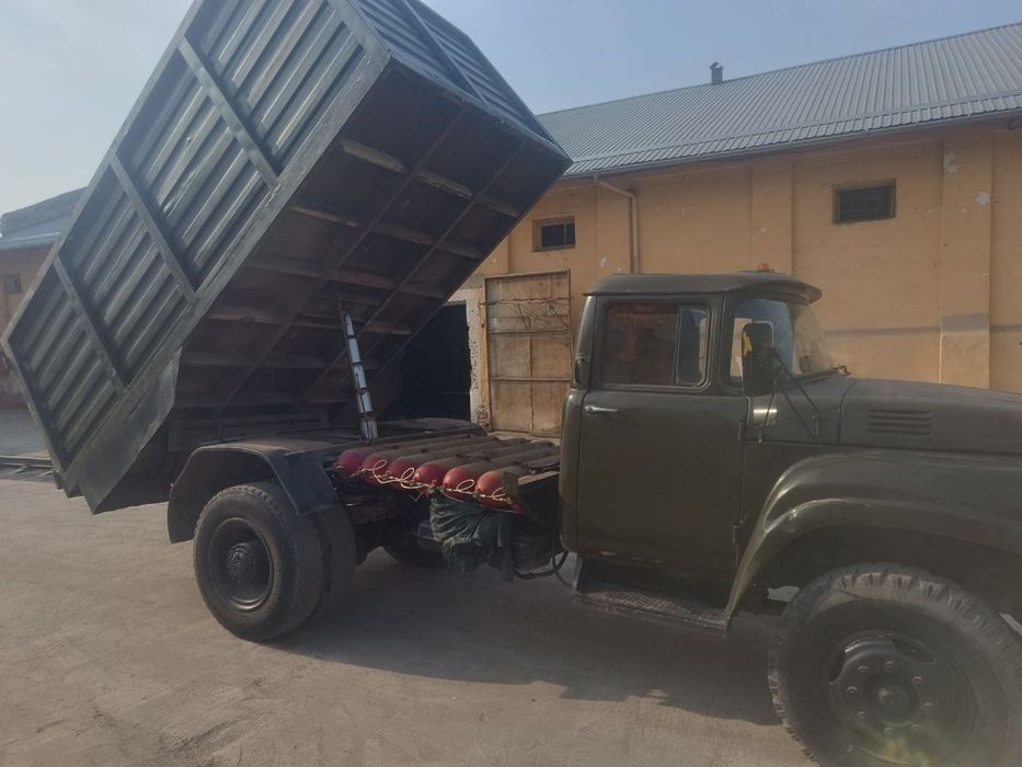 Zil.  130 sotiladi. 1985 йил