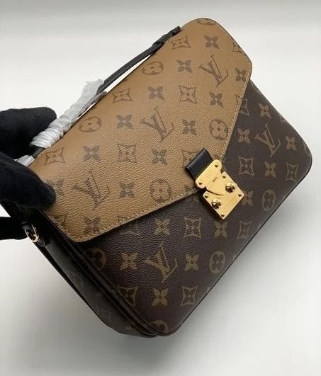Louis Vuitton каробкамен
