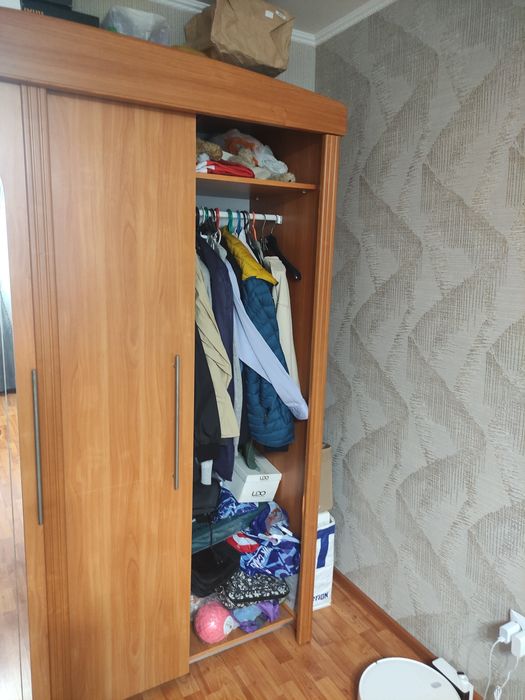 Шкаф-купе 3-х-дверный Польша б/у