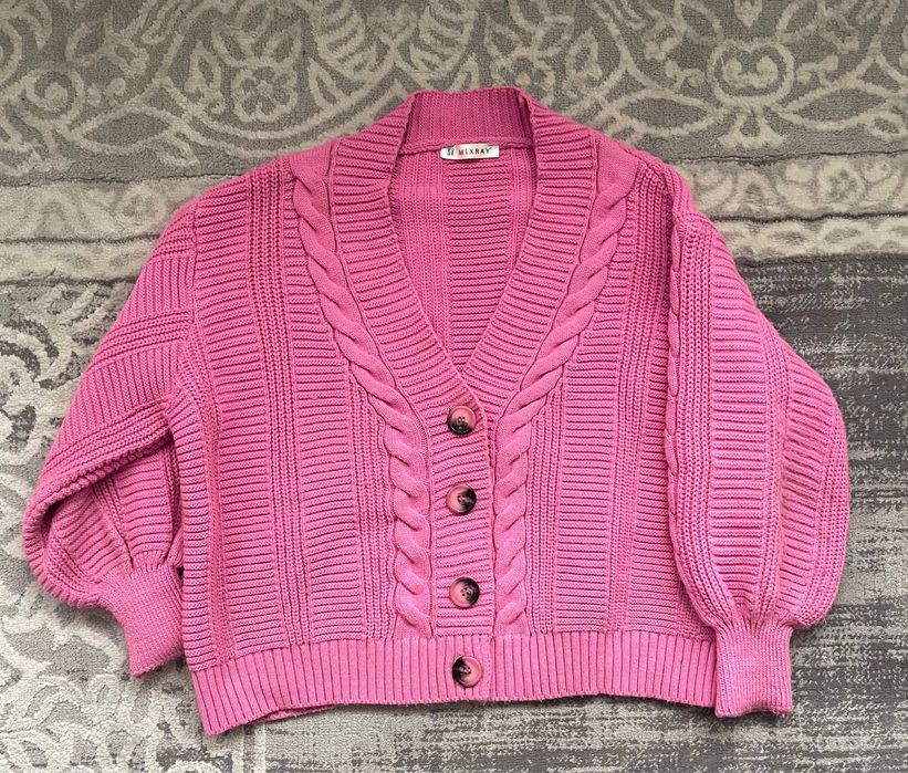 Кардиган.         .