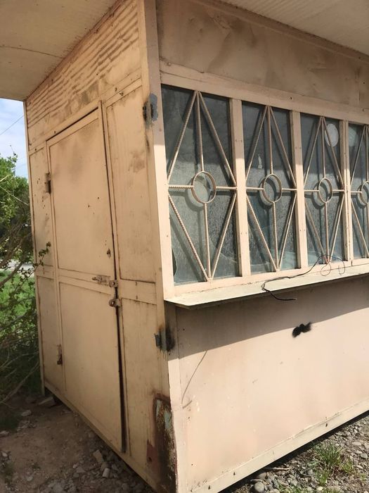 Mini dokon yoki salqin ichimliklar uchun moljallangan dokon burka