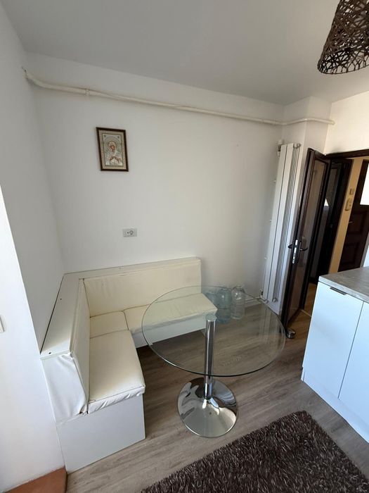 Închiriez apartament 2 camere zona Obcinelor