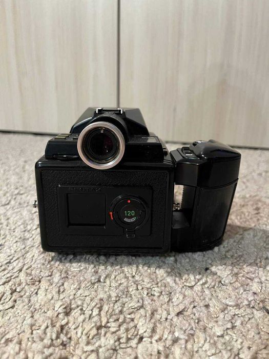 Продавам Pentax 645 с обектив 75mm